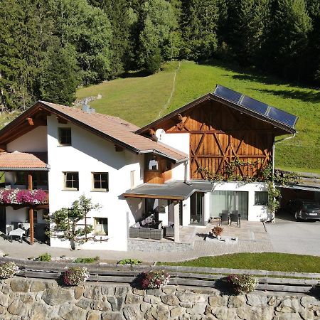 Haus Evelin Apartman Sankt Leonhard im Pitztal Kültér fotó